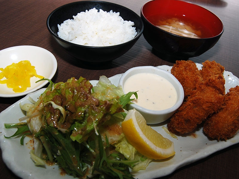 国産野菜をたっぷり食べよう! ドライブがてらに寄りたい(神戸市 北区 ことことキッチン) 国産野菜をたっぷり食べよう! ドライブがてらに寄りたい(神戸市 北区 ことことキッチン)|おやさいレストラン&カフェ ことことキッチン