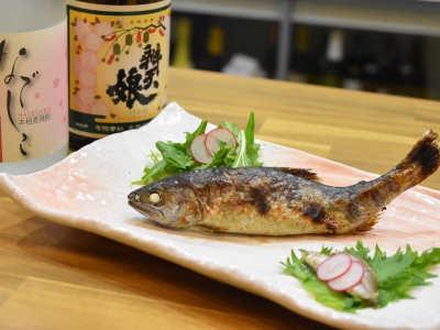 夜遅くまで絶品料理が楽しめる飲食業界の人たちが足しげく通う店（京都 烏丸　ほんまもん）｜新鮮野菜のお食事処 ほんまもん 