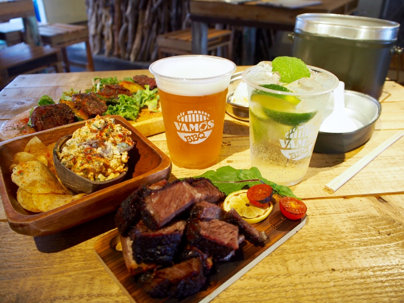 本格的BBQを仕事帰りに気軽に楽しめる!2階のキャンプスベースも必見!(pit master VAMOS 福島)