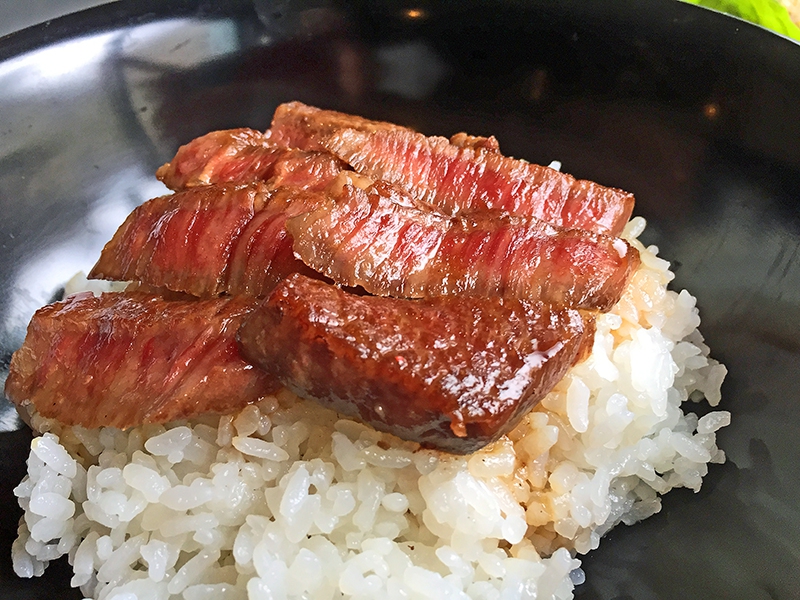 おいしさの秘密は氷温熟成神戸牛！神戸の粋を集めた贅沢ひつまぶしを料亭旅館で味わう（ほてるISAGO 神戸）｜ほてるＩＳＡＧＯ 神戸