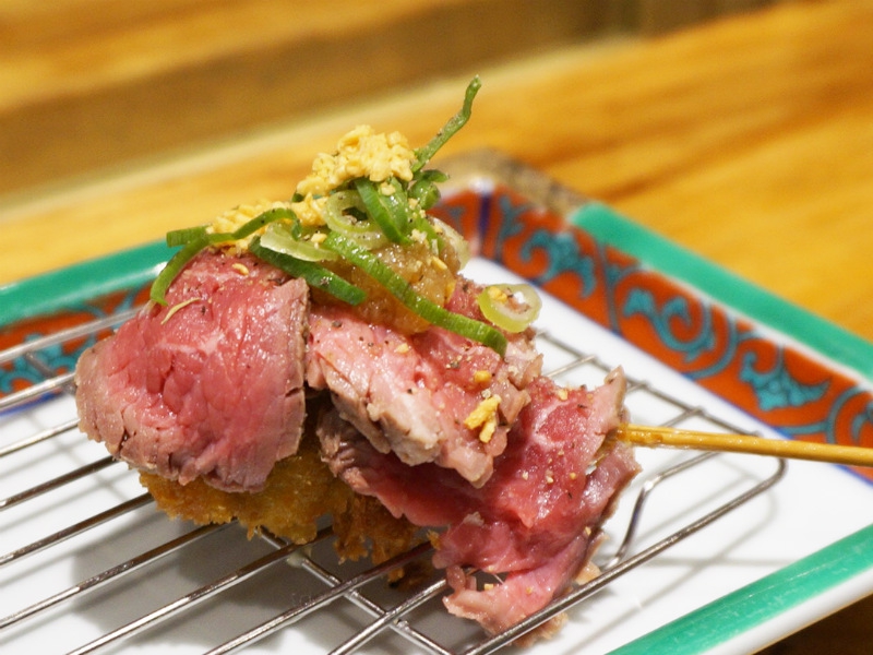 繊細な心遣いと深いこだわりでつくられる串かつ、枠に囚われない美食の数々(兵庫 夙川 串かつ 阿坊 ABOU)