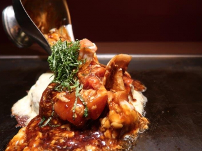 ひとくち食べればファン確定！野菜たっぷり関西発 「新感覚お好み焼き」（東京都 新宿区　京ちゃばな新宿東宝店）｜京ちゃばな新宿東宝店
