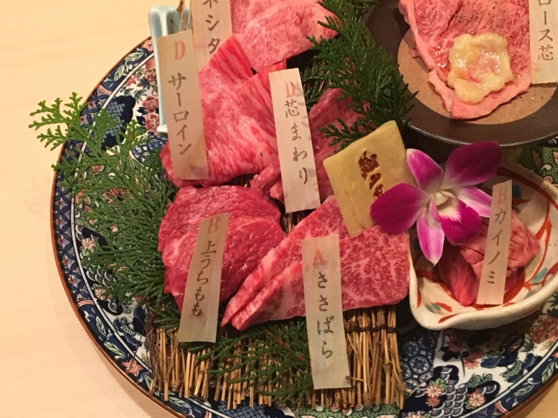 ランチもディナーも。落ち着いた和の個室で美味しいお肉を堪能（東京　神楽坂　翔山亭 神田淡路町店）｜神楽坂 翔山亭　神田淡路町店