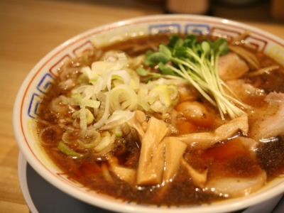 サバ醤油ソバの秘密をご紹介!|サバ6製麺所