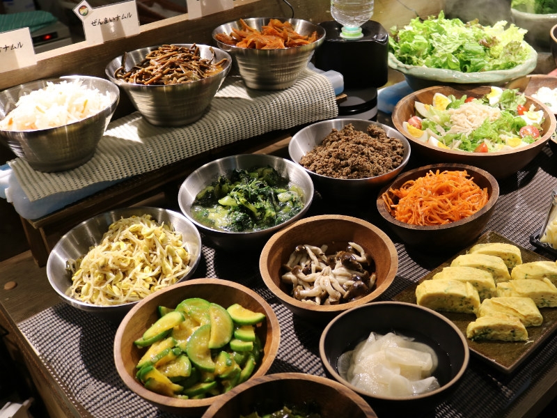 がっつりいこう!心斎橋でコリアンスタイルビュッフェ・食べ放題!(大阪 心斎橋 コリアンダイニング李朝園心斎橋店)