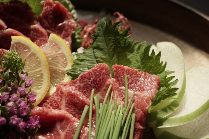 肉好きなら大満足！九州産の美味しいお肉を食べるならココ！(福岡　博多駅　隠れ旬どころつまみ菜)｜隠れ旬どころ　つまみ菜