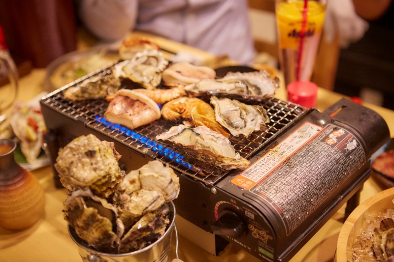 浜焼き・牡蠣食べ放題の海鮮居酒屋『磯っこ商店』とは!?当店の魅力をご紹介!|磯っこ商店