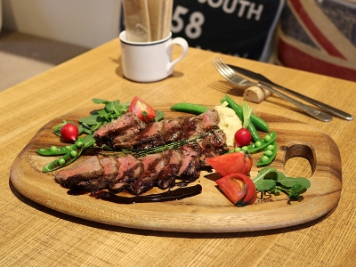 山小屋レストランでワイルドなグリル料理を楽しもう！（石川県 金沢市　GRILL&GRALLグリルアンドグラル）｜GRILL＆GRALL（グリルアンドグラル）