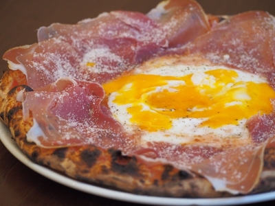 石窯で焼き上げる絶品ピッツア。本格派イタリアンをカジュアルスタイルで。（香川　高松　アルヴェッキオ　ドゥオモ）　｜Al　Vecchio　Duomo（アル　ヴェッキオ　ドゥオモ）