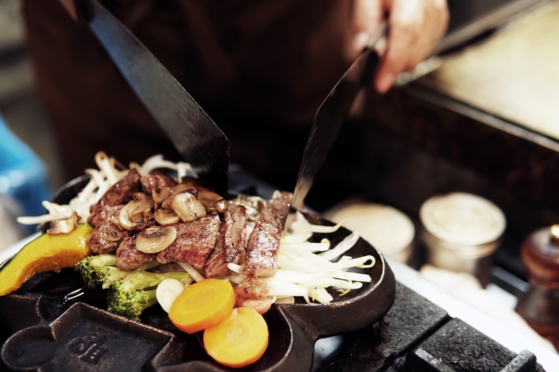 創業40年。世代を超えて愛される高級国産黒毛和牛の超お値打ちランチ(兵庫 加古川 和牛旬菜 聖 土山店)