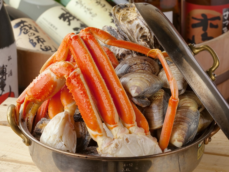 魚介の旨味凝縮!!リピーター続出メニュー「ガンガン蒸し」
