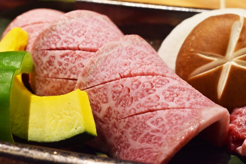 精肉店直営だからこそ出来る、質・量・コスパ、三拍子そろった絶品焼肉(大阪 初芝 炭火焼肉 いち善)