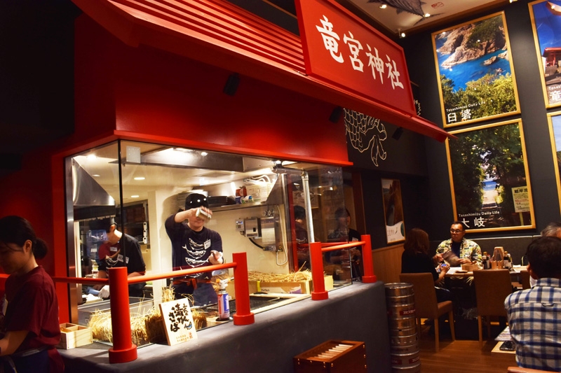 大阪初上陸 土佐清水市が全面協力の居酒屋兼アンテナショップ 土佐清水ワールド 高知の魅力がぎゅぎゅっと詰まってます レポハピ 大阪初上陸 土佐清水市が全面協力の居酒屋兼アンテナショップ 土佐清水ワールド 高知の魅力がぎゅぎゅっと詰まってます レポハピ