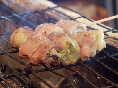 東京の技×九州素材　一味違った焼き鳥を楽しむならここ　（福岡　西新　東京焼鳥と野菜巻きの店　Hayato to Hinata）｜東京焼鳥と野菜巻きの店Hayato　to　Hinata
