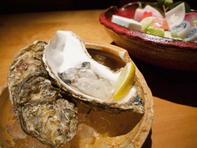 仙台駅前で1年通して漁港直送の美味しい牡蠣が食べられる！（宮城　仙台　晴れの日）｜石巻狐崎漁港　晴れの日