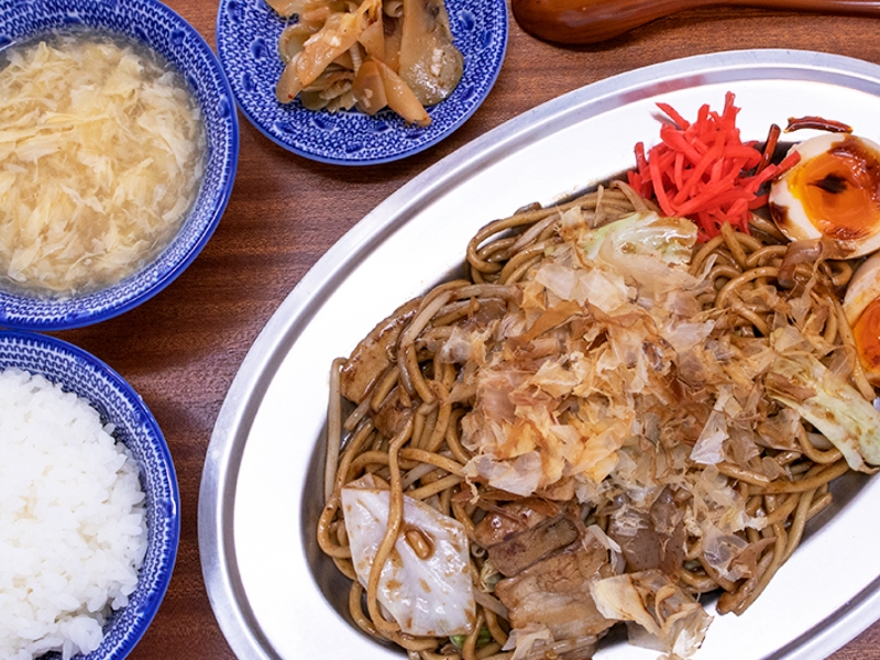 粉もん文化の中心地大阪で楽しむ本格自家製焼きそば!一度食べるとやみつきになる味!|焼きそば専門 水卜