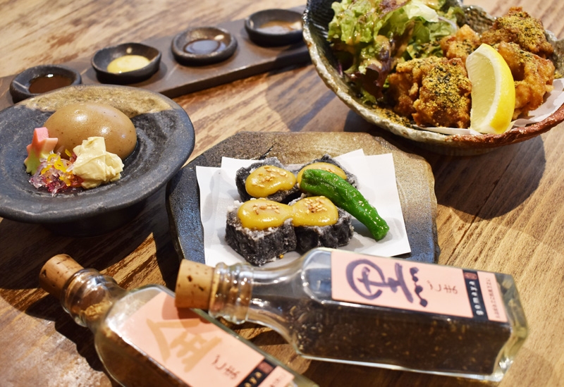 最高級の金ごまを贅沢に使い、丁寧に仕込まれるごま豆腐は絶品!(大阪 福島 ごま厨) 最高級の金ごまを贅沢に使い、丁寧に仕込まれるごま豆腐は絶品!(大阪 福島 ごま厨)|ごま厨 福島店
