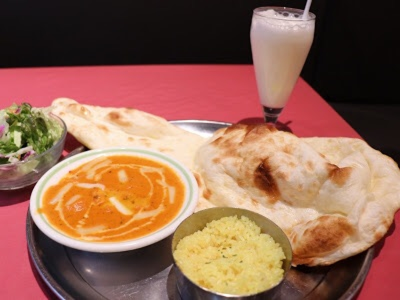 本格インド料理を駅近で。ランチと夜の飲み放題&食べ放題がお得!(大阪 天王寺 インドレストラン ガンジス キューズタウン店)