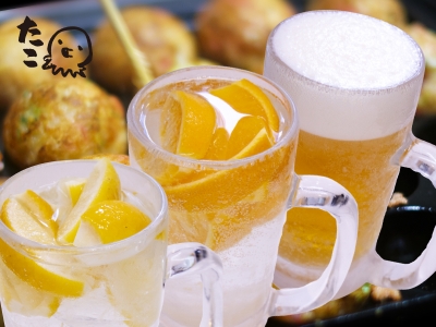 ここでしか食べられない!カリッ!フワッ!ジュワ~がたまらない!大阪のたこ焼き!|焼きそば専門 水卜
