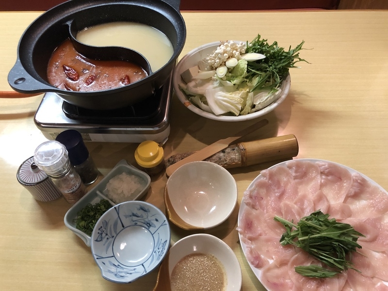 阿波尾鶏(あわおどり)を使った「博多風 鶏の白湯スープ水炊き」が自慢。徳島の魅力がたっぷり詰まった鶏料理屋さん(徳島県 徳島市 阿波招福)
