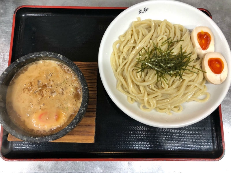 15時間以上煮込んだ深いコクのスープとモチモチ麺は相性抜群!名古屋の人気つけ麺店 (名古屋市名駅 つけ麺丸和名駅西店)