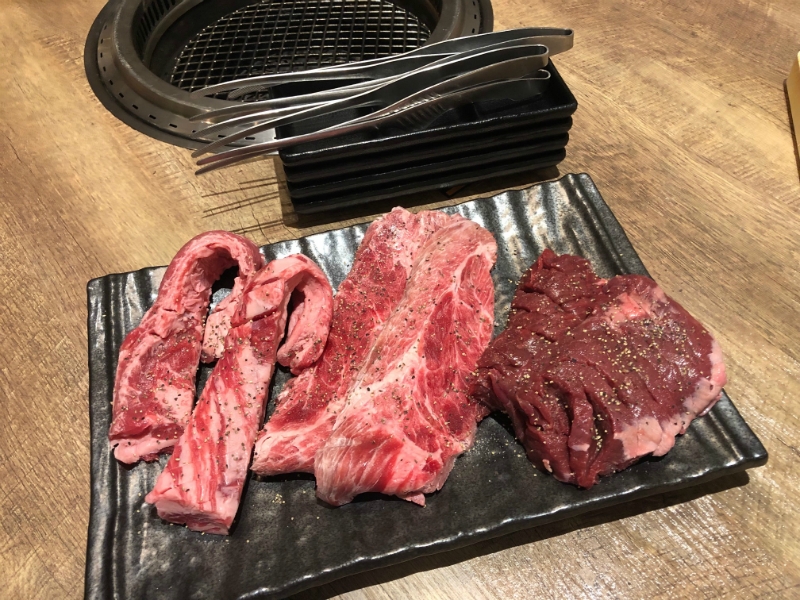 自慢の「豪華厚切り肉」が食べ放題!サイドメニューやデザートも充実の大人気焼肉店(宮城 仙台 BEEFY'S 仙台バイパス中田店)