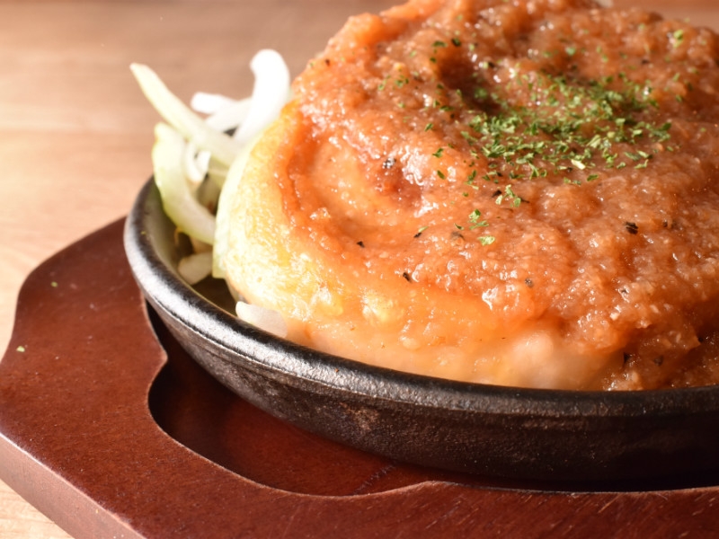 【プレミアム試食会レポート】新感覚の大衆酒場・「酒場じぇいむす」は、“料理・雰囲気・コスパ”3拍子揃うゴキゲン酒場