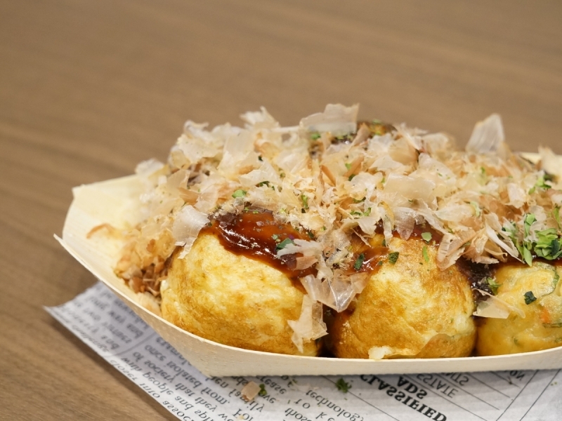 看板メニュー「名古屋たこ焼き」と美味しい韓国料理。お酒の進むメニューが楽しめる「たこ焼き居酒屋」(名古屋 伏見 TACO44)