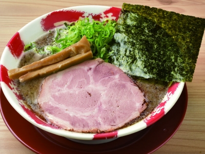 豚の旨味たっぷりの濃厚スープとこだわりの麺が自慢！元気満点な豚骨ラーメン専門店 （愛知県　清須　熟成豚骨ラーメン専門 一番軒 清須店）｜一番軒　清須店