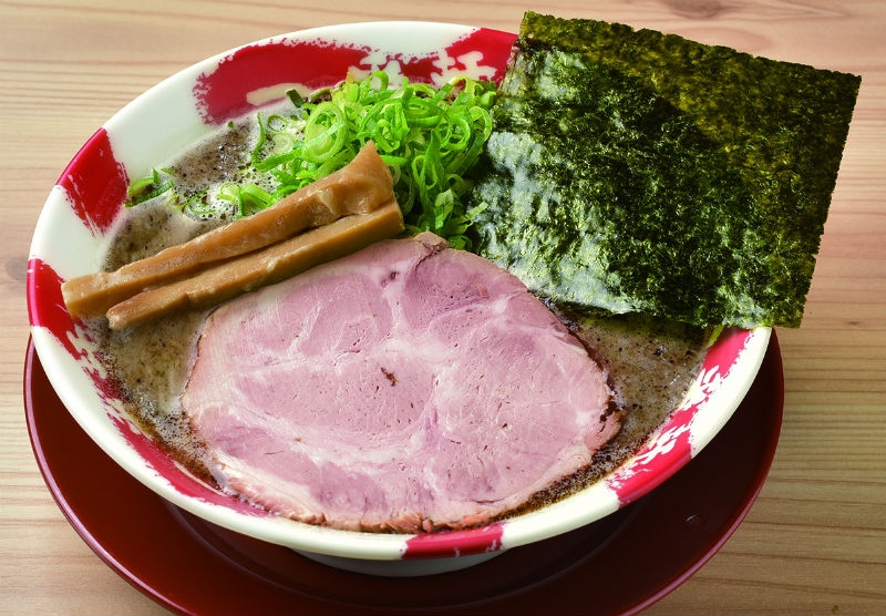 豚の旨味たっぷりの濃厚スープとこだわりの麺が自慢！元気満点な豚骨ラーメン専門店 （愛知県　清須　熟成豚骨ラーメン専門 一番軒 清須店）｜一番軒　清須店