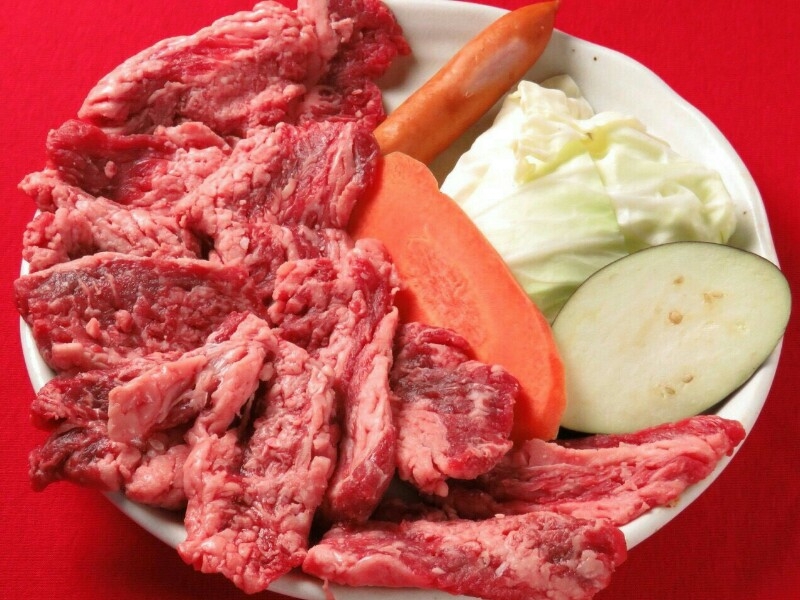 黒毛和牛専門店焼肉星陽 ボリューム満点！厚切りの中落ちカルビが自慢の「W星陽カルビランチ」が大人気。リーズナブル