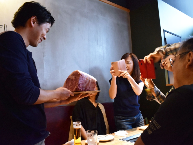 【プレミアム試食会レポート】濃厚な旨味が自慢の「おおいた豊後牛」!一頭買いだからこその希少部位も楽しめる「焼肉ホルモン ブンゴ 天王寺店」