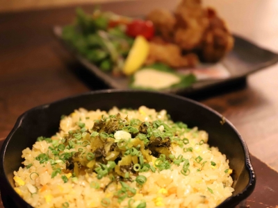 ゆずの香りがたまらない！名物「ゆず胡椒チャーハン」ゆず尽くしの料理とお酒を楽しめる全席完全個室の創作居酒屋（福岡　天神　ゆずの小町 天神大名店）｜ゆずの小町　天神大名店