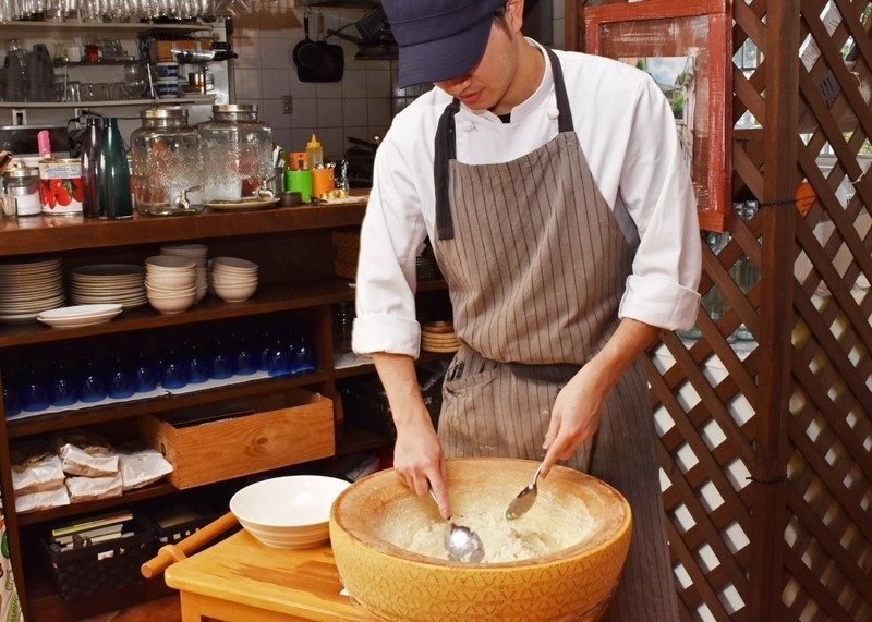 【テイクアウト特集】とろけるチーズがたまらない！イタリアの郷土料理「パンツェロッティ」素材にこだわった伝統的なイタリアンを味わう（滋賀　瀬田　ベジテリア パッショーネ）｜ベジテリア パッショーネ-010
