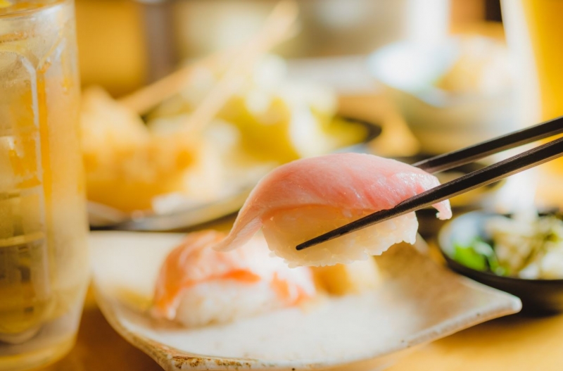 お寿司と串かつで 女子会 しちゃおう 寿司せんべろセット 屋台居酒屋 大阪 満マル レポハピ