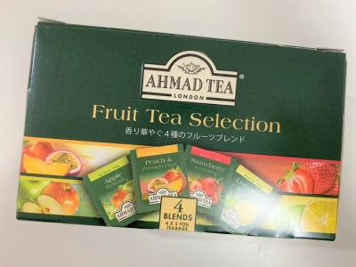フルーツの味と香りが広がる4種の紅茶セット「AHMAD TEA（アーマッドティー）フルーツセレクション」でほっと落ち着くひととき♪｜おかし好きライター
