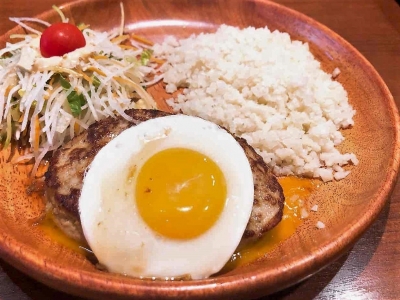 ダイエッター注目！びっくりドンキーの「カリフラワーライス」をエッグバーグディッシュで試してきた！｜グルメニュース 