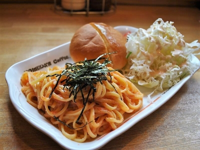 明太子好きはコレ！コメダ珈琲店「つぶつぶなめらか めんたいクリーム」ボリューム満点なスパゲッティを食べてみて！｜グルメニュース 