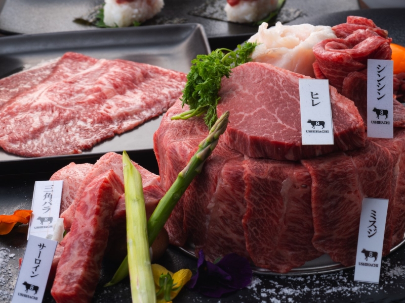 インパクト大の「肉ケーキ」が登場!賑やかに過ごす年末にピッタリの豪華なクリスマスコースと12月限定コース「牛8 USHIHACHI」 インパクト大の「肉ケーキ」が登場!賑やかに過ごす年末にピッタリの豪華なクリスマスコースと12月限定コース「牛8 USHIHACHI」|牛8(USHIHACHI)