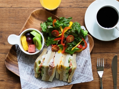 【6Choice】名古屋版　おしゃれカフェ＆カフェレストランのおすすめランチ！カレーランチ、ステーキランチ、パンケーキランチ、ハンバーガーランチ、オムライスに野菜たっぷりヘルシーランチも。いろいろたのしめるおすすめの愛知 名古屋でおすすめのお店｜グルメニュース 