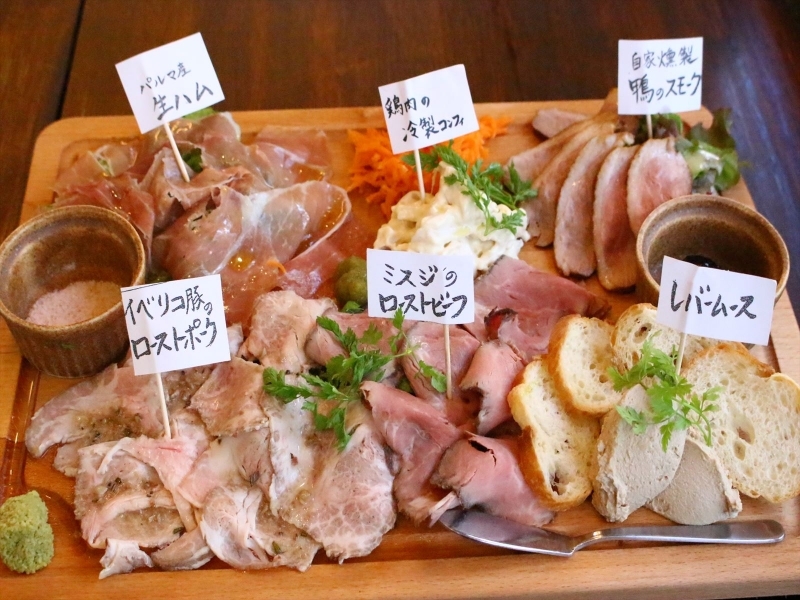 【5Choice】東京版　安くて美味しいボリューム満点のお肉が食べられる東京のお店｜レポハピ グルメ ニュース -005