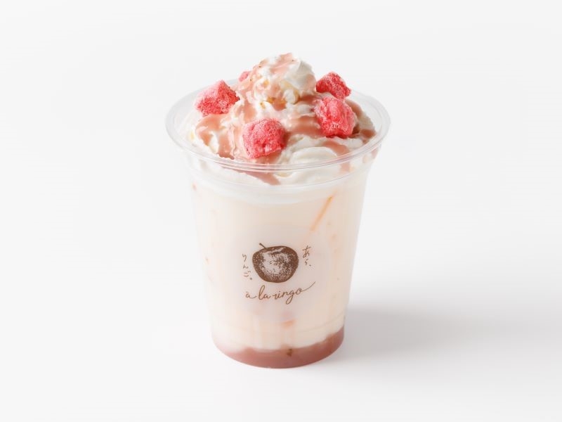 「あら、りんご。」が提案する春のコラボレーション♪ふわふわの桜ホイップとりんごのギモーブがキュートな「もちもちりんごの桜ヨーグルト」暑い季節におすすめの冷たいドリンク特集 「あら、りんご。」が提案する春のコラボレーション♪ふわふわの桜ホイップとりんごのギモーブがキュートな「もちもちりんごの桜ヨーグルト」暑い季節におすすめの冷たいドリンク特集|あら、りんご。