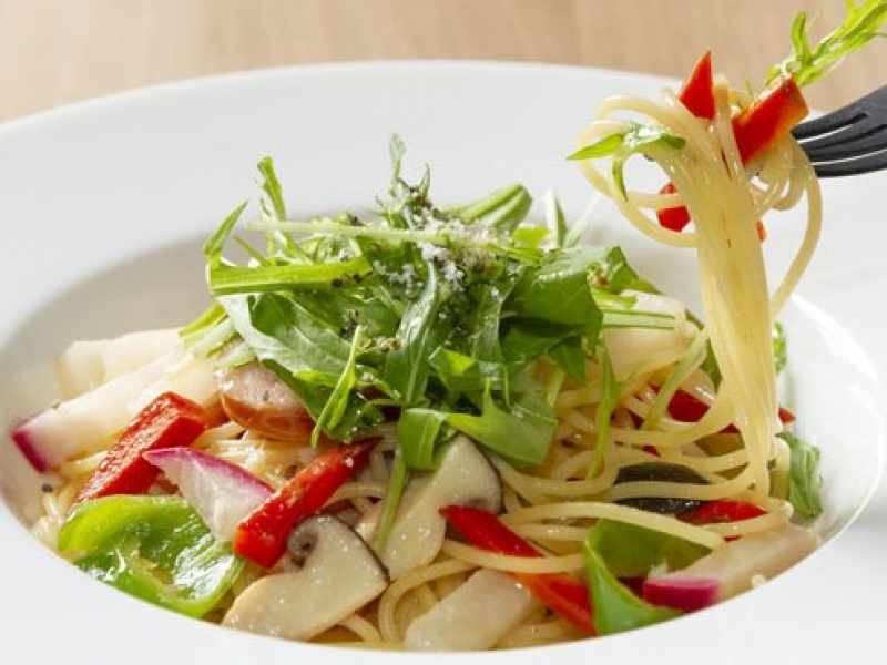 旬の京野菜がたっぷり！彩り鮮やか「京野菜パスタ」調理法にこだわった京野菜の創作イタリアンを居心地の良い空間で楽しむ（大阪 淀川区　Comfort Zone 8 京いたりあん）｜Comfort Zone 8 京いたりあん