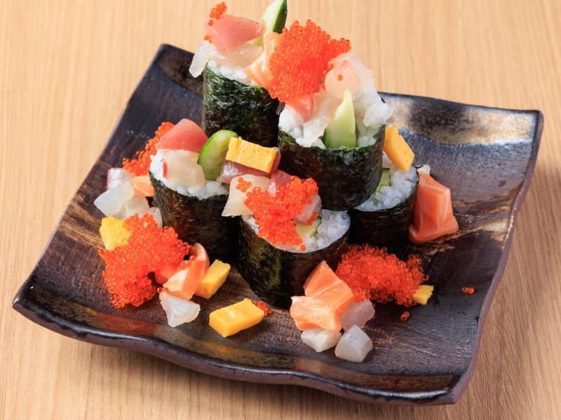 鮮度抜群ボリューム満点の「海鮮こぼれ寿司」生産者直営で味よし!コスパよし!寿司と天ぷらをオーダービッフェスタイルで楽しめる贅沢な海鮮居酒屋(大阪市 中央区 生産者直営 海鮮居酒屋Rikusui/りくすい) 鮮度抜群ボリューム満点の「海鮮こぼれ寿司」生産者直営で味よし!コスパよし!寿司と天ぷらをオーダービッフェスタイルで楽しめる贅沢な海鮮居酒屋(大阪市 中央区 生産者直営 海鮮居酒屋Rikusui/りくすい)|生産者直営 海鮮居酒屋 Rikusui