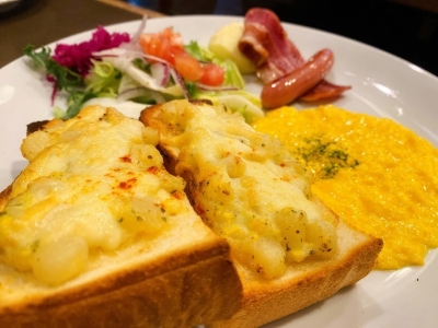 朝からリッチな気分！びっくりドンキーの「ドンキースペシャルブレックファスト」を実食レポート｜グルメニュース 