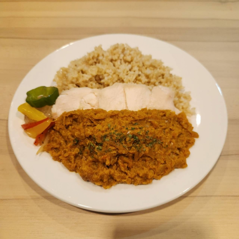 ダイエット中の方にもおすすめ!高タンパク低カロリーでヘルシーな「チキンのスパイスカレー」美味しく食べながら理想の体づくりが健康的に目指せるカフェ(大阪市 北区 Cherish Life/チェリッシュライフ) ダイエット中の方にもおすすめ!高タンパク低カロリーでヘルシーな「チキンのスパイスカレー」美味しく食べながら理想の体づくりが健康的に目指せるカフェ(大阪市 北区 Cherish Life/チェリッシュライフ)|Cherish Life(チェリッシュライフ)