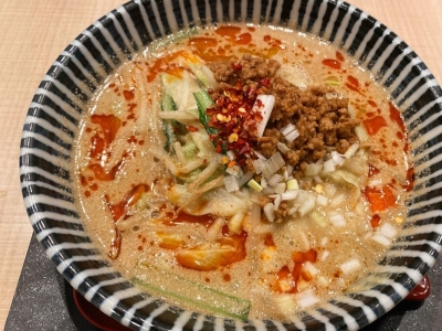 ゴマ香るピリッと旨い一杯！ 餃子の王将「野菜たっぷり担々麺」実食レビュー｜グルメニュース 