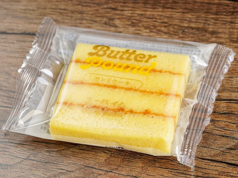 ユーハイム「純正バターパウンドケーキ」芳醇なバターと甘酸っぱいアンズジャムの上品なおいしさ｜レポハピ スイーツファン通信