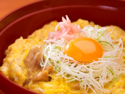 半熟ふわふわ卵！地鶏の親子丼 850円（税込）