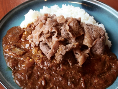 備前黒牛薄焼きカレー 1,100円（税込）